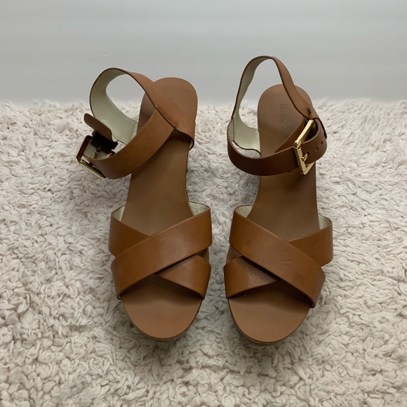 Michael kors wedge sandal! - Picture 2 of 6